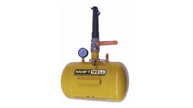  KraftWell KRWB-38 Бустер 38 л. для взрывной накачки колес (0)