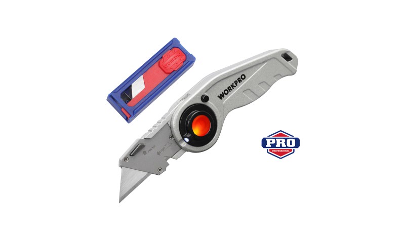  Нож универсальный складной со сменными лезвиями с подсветкой WP211009 WORKPRO (0)