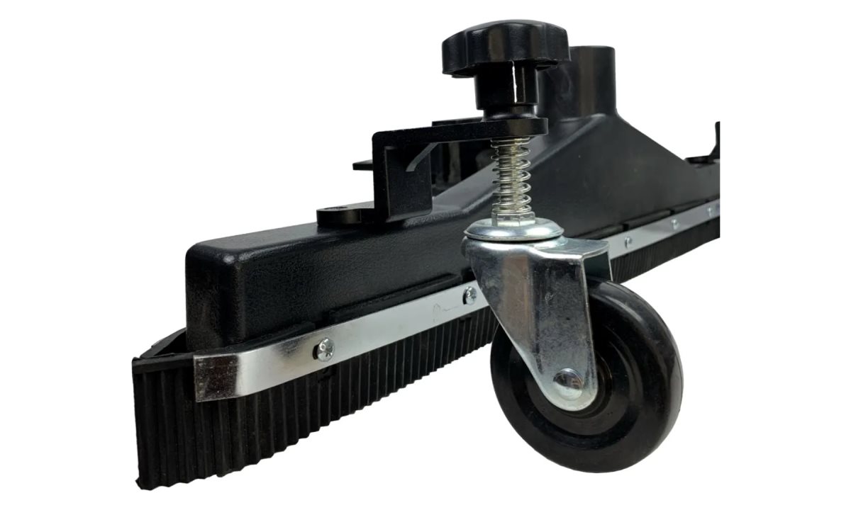  Щетка на колесах для сухой и влажной уборки TC141-BOW AE&T (1)