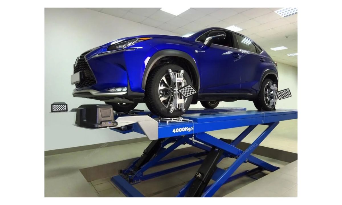  Кронштейн (RAL 5005) для стенда C803 (для ножничного подъемника правый) NORDBERG 150 10 000 (0)