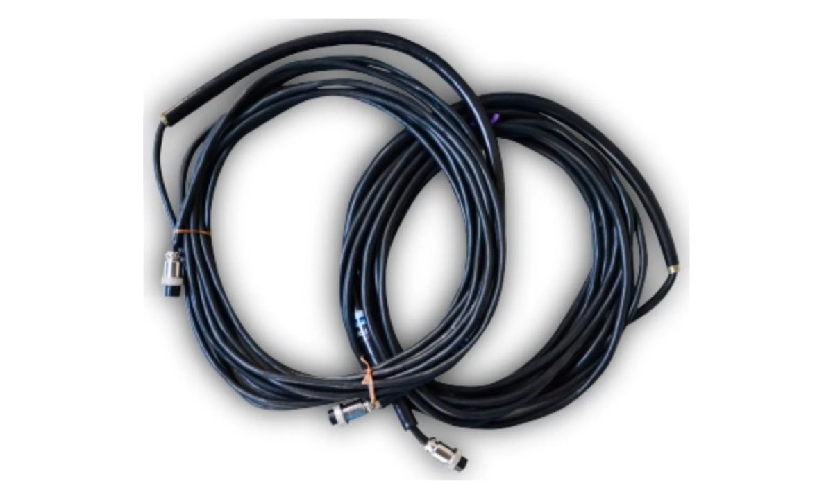  Комплект из 4-х кабелей для URS1808/URS1806 (0)