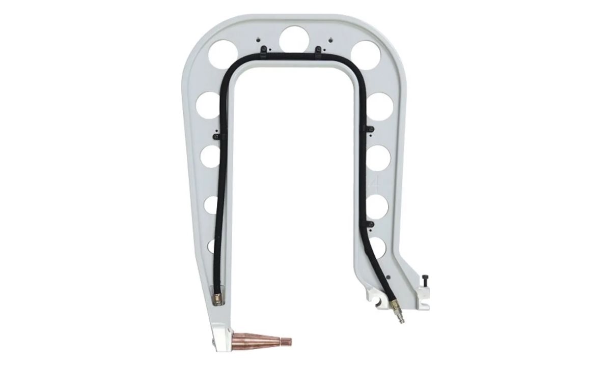  Плечо С4 в изоляции (0)