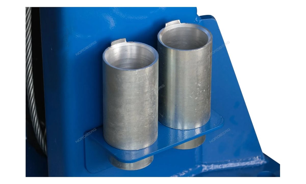  Подъемник 380V 2х стоечный 4т с верхней синхронизацией, H=4,0 м (синий) Nordberg N4120H1-4B (1)