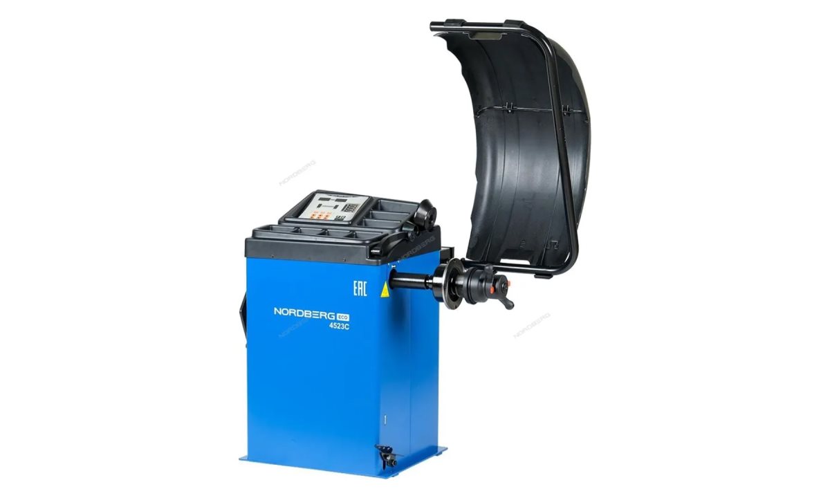  Станок балансировочный с ручным вводом параметров NORDBERG 4523C (0)