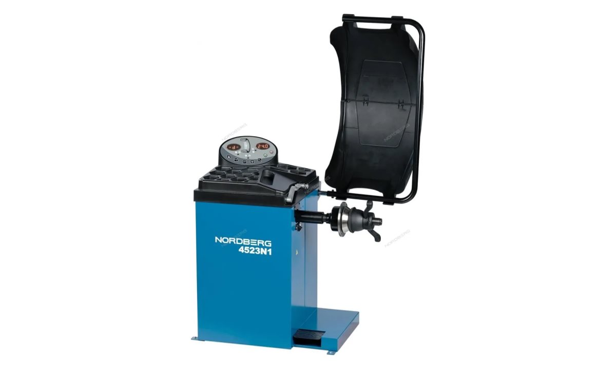  Станок балансировочный с автоматическим вводом 2х параметров, лазером и автостопом NORDBERG 4523N1 (0)