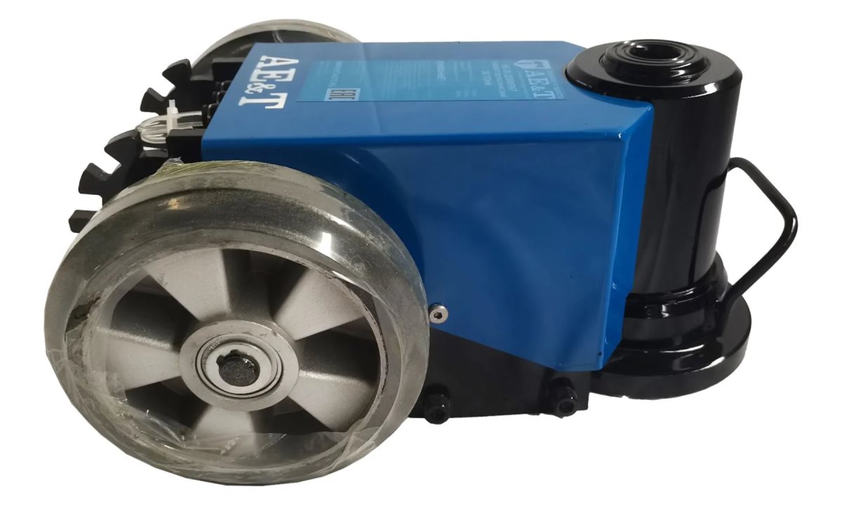  Домкрат пневмогидравлический подкатной HJ-30 AE&T 30т (1)