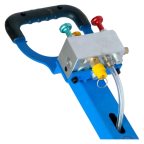  3-секционный домкрат  T08105A пневматический с ручкой 5т AE&T мни (5)