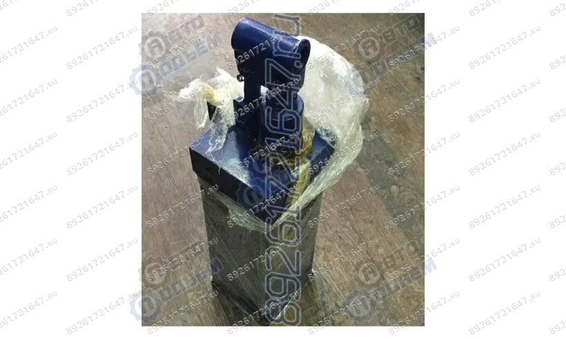 Насос гидравлический ручной универсальный для пресса 30 т фото