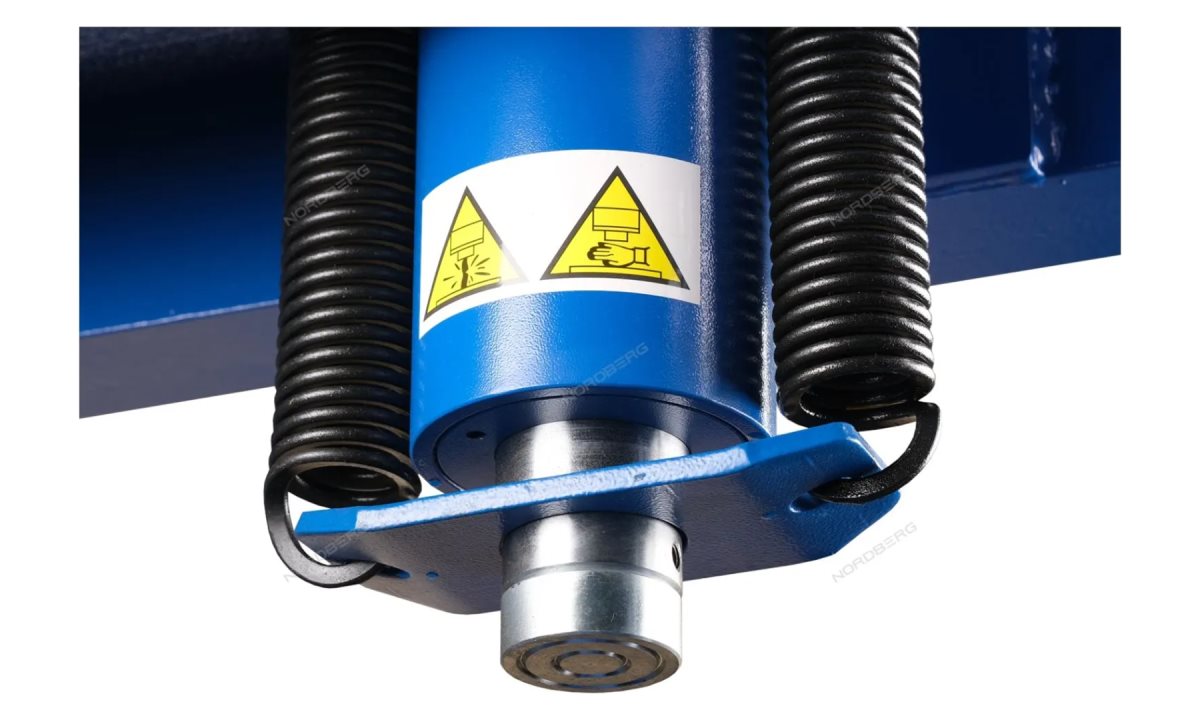  Пресс с пневмоприводом, усилие 45 тонн NORDBERG N3645AL (1)