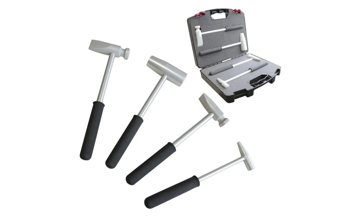  Набор  4 алюминиевых молотка в кейсе (0)