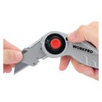  Нож универсальный складной со сменными лезвиями с подсветкой WP211009 WORKPRO мни (2)