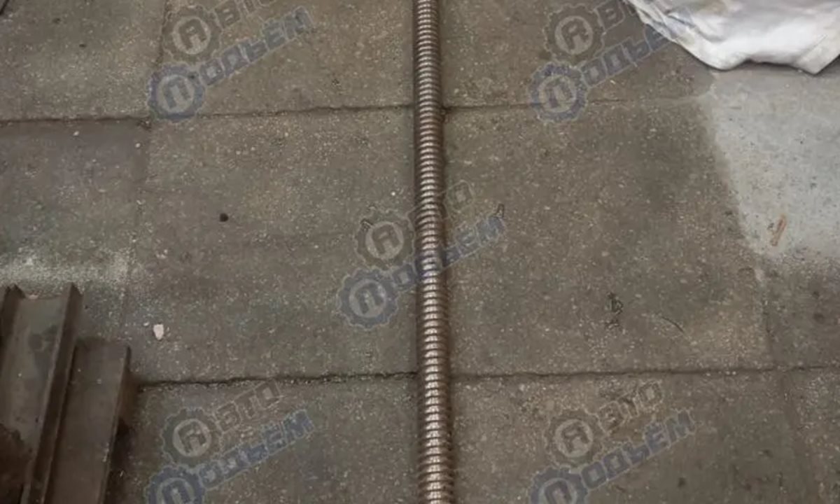  Винт на грузовой подъёмник ПП-10 (1)