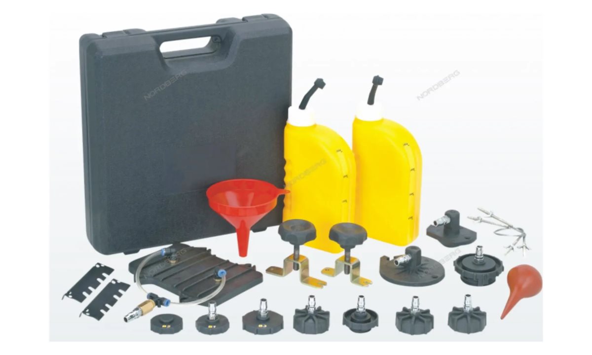  Установка пневматическая для прокачки тормозной системы и системы сцепления, об. 6 л. Nordberg BC5 (1)