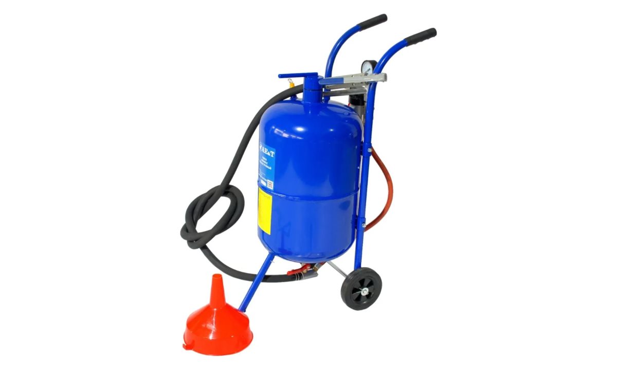  Аппарат пескоструйный T06510 AE&T 38л (1)