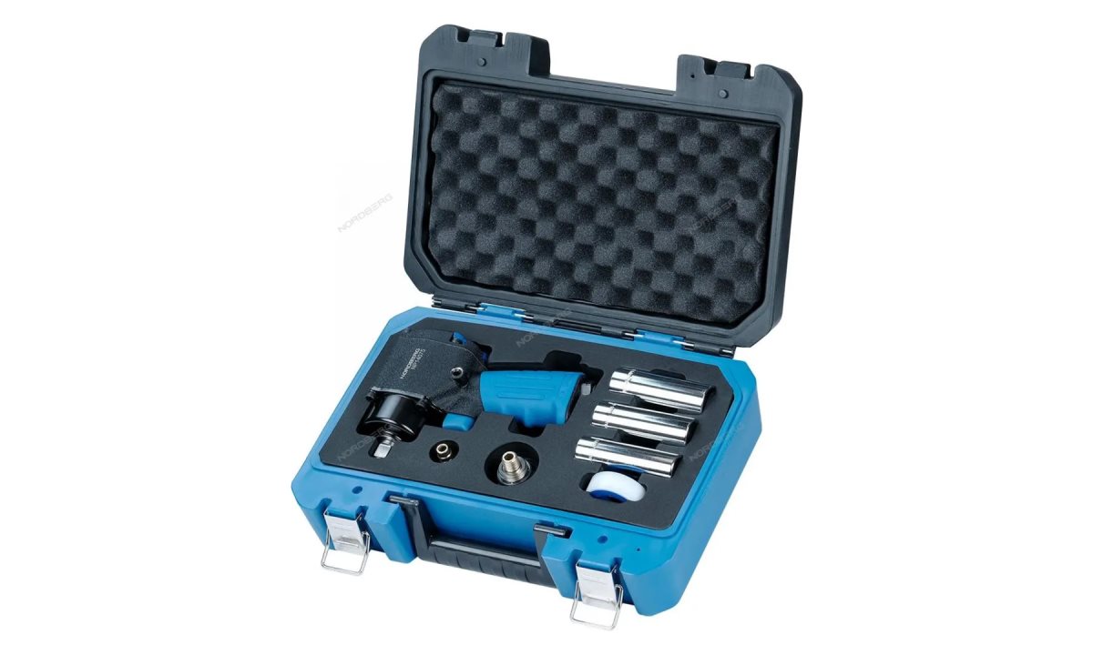  Пневмогайковерт ударный 1/2, 680Нм, укороченный, с 3мя головками в кейсе NORDBERG NP14075K (1)