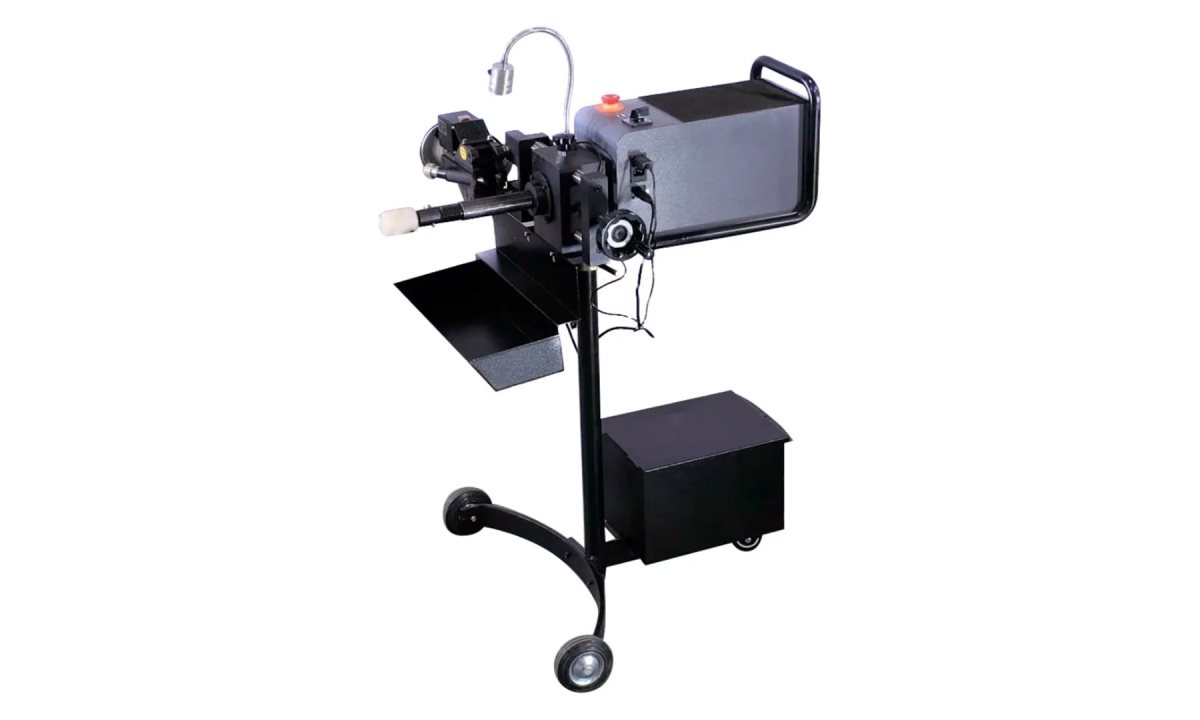  KraftWell KRW802D Станок для проточки тормозных дисков легковых автомобилей со снятием и без (1)