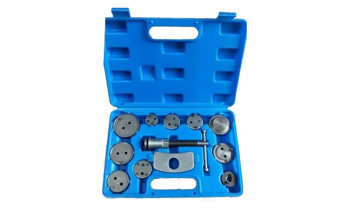  Инструмент сведения тормозных цилиндров (12 предметов) TA-B1010 AE&T (1)