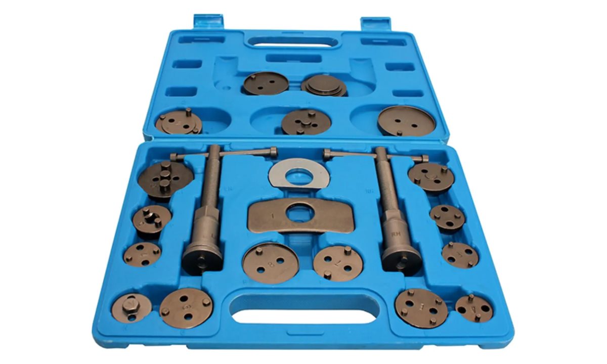  Инструмент сведения тормозных цилиндров (21 предмет) TA-B1013 AE&T (1)