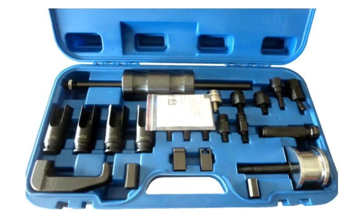  Съемник инжекторов дизелей MASTER SET TA-D1118-A AE&T (0)