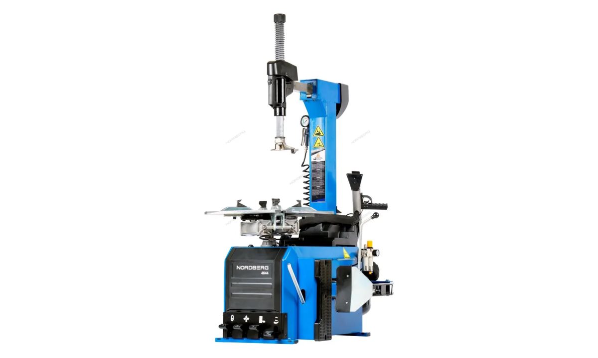  Станок шиномонтажный 380V автомат, 2х скоростн, зажимы 14-28, взрыв подк, инверторный NORDBERG 4644 (1)