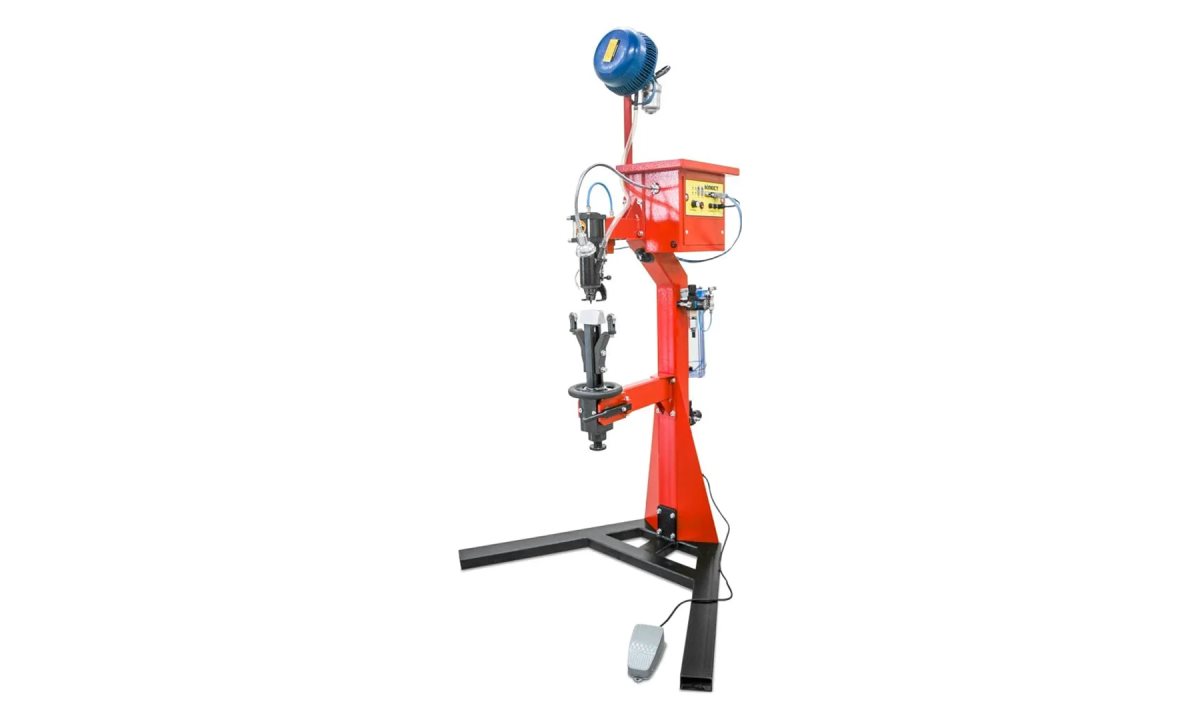  Шиповальный полуавтомат «Клёст-М» (0)