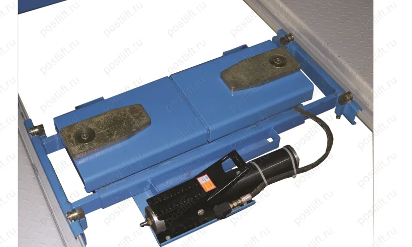 Траверса TXB J3000P в комплекте с педалью, г/п 2500 кг, для подъемников TST440A, TST455A фото