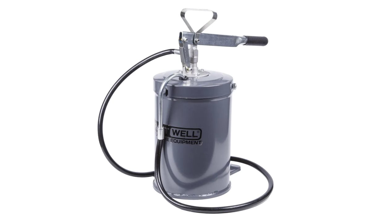  KraftWell KRW1795A Нагнетатель масла с ручным приводом 10 л (0)