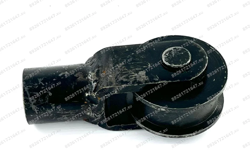 Вилка в сборе с осью и шкивом на гидроцилиндр подъемника TOPLIFT 4000 фото