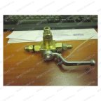  F4D-4 клапан переключения подъемник/траверса мни (0)