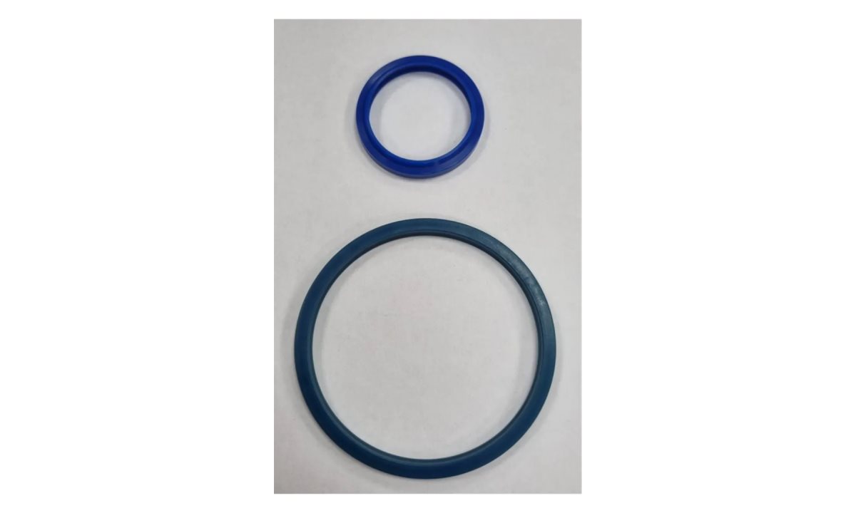  Ремкомплект цилиндра траверсы для ПГ4-4.5(М) (0)