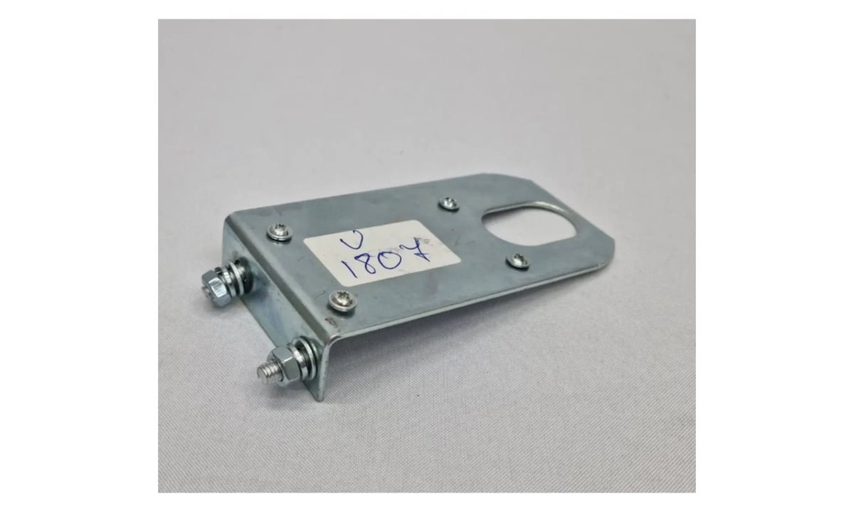  Кронштейн верхней перемычки 06 (0)