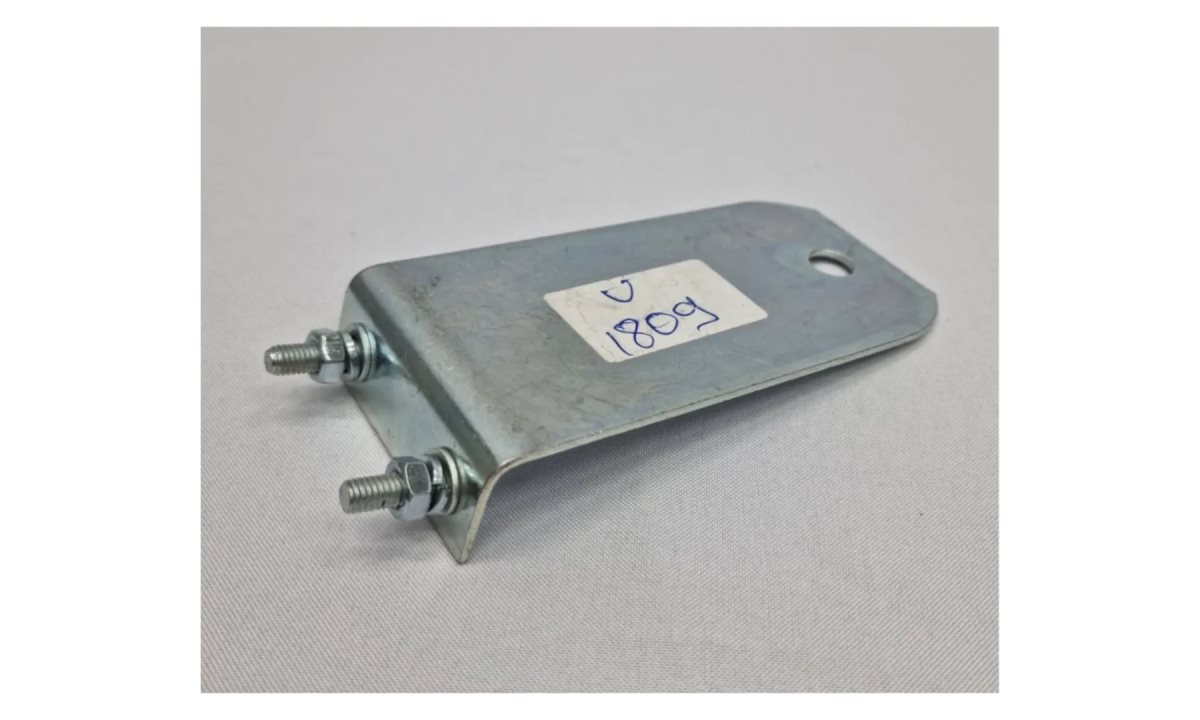  Кронштейн верхней перемычки 07 (0)