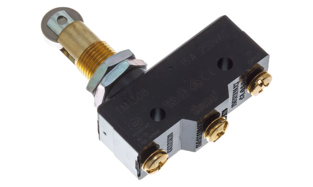  C3110205  Контактный выключатель кожуха (0)