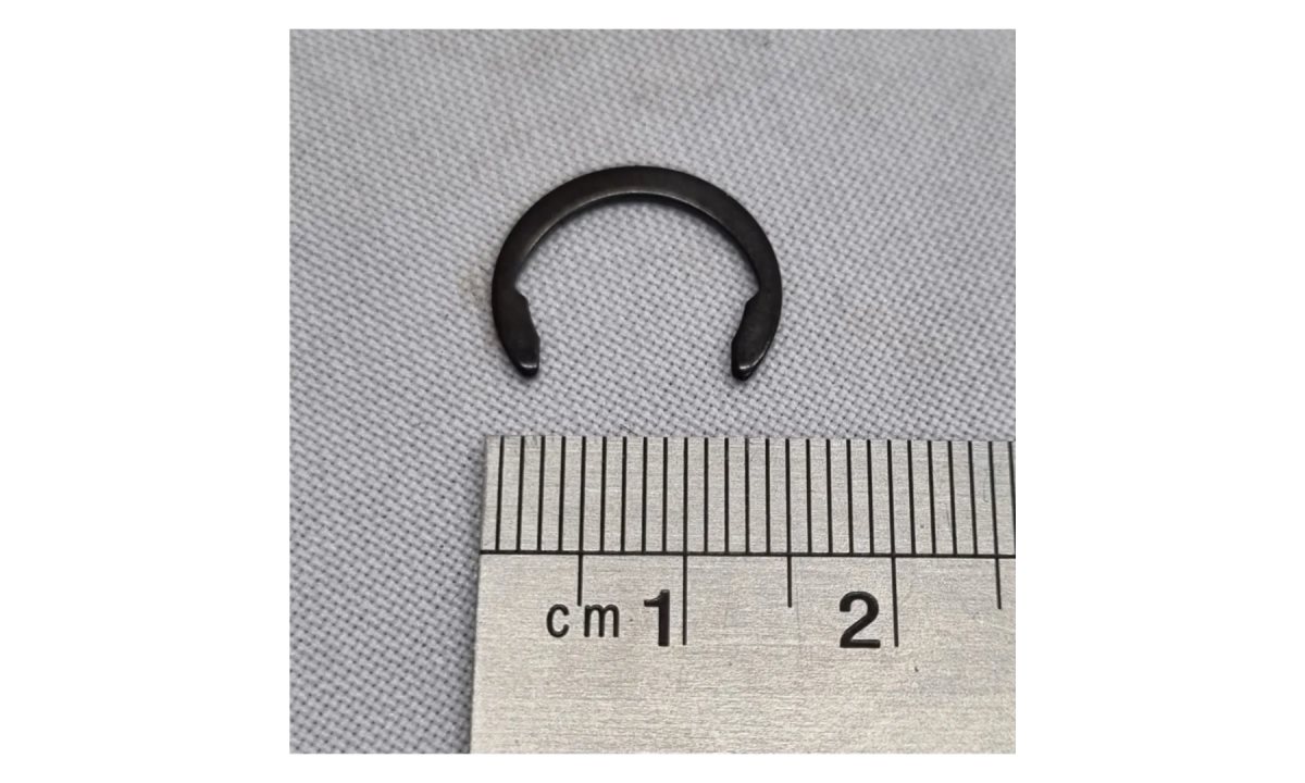  Стопорное кольцо клапана реверса SP21 (0)