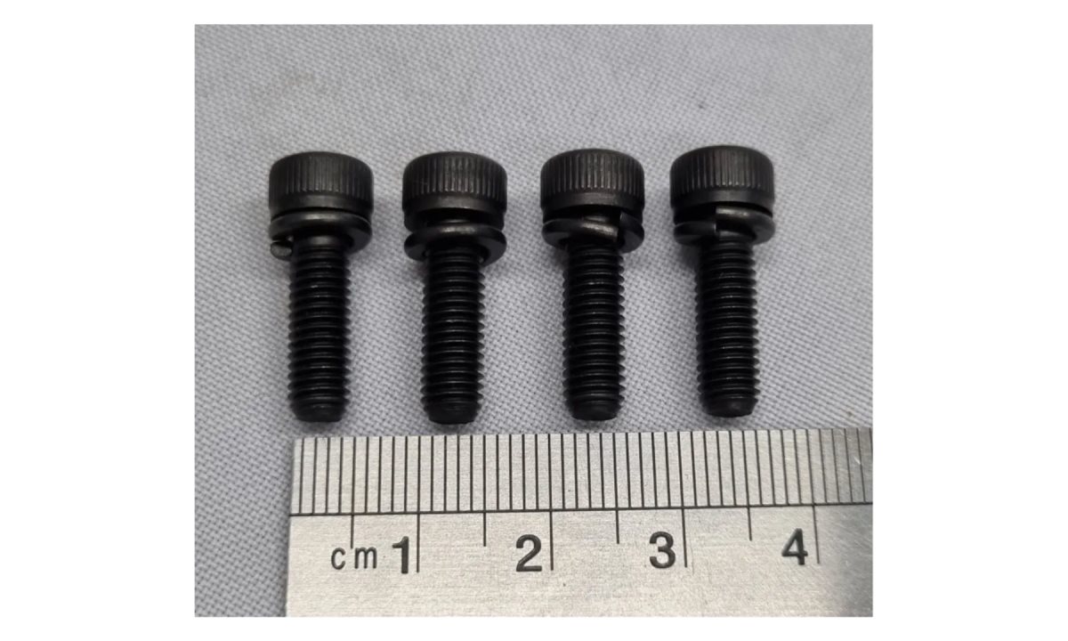  Винт крепления корпуса ударного механизма (0)