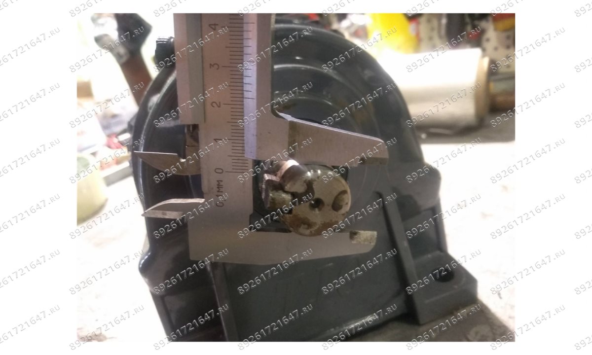  AM-983M Двигатель с редуктором 220v (1)