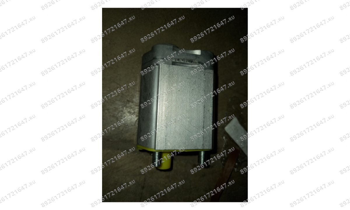  MT-298/409 Насос гидростанции (1)