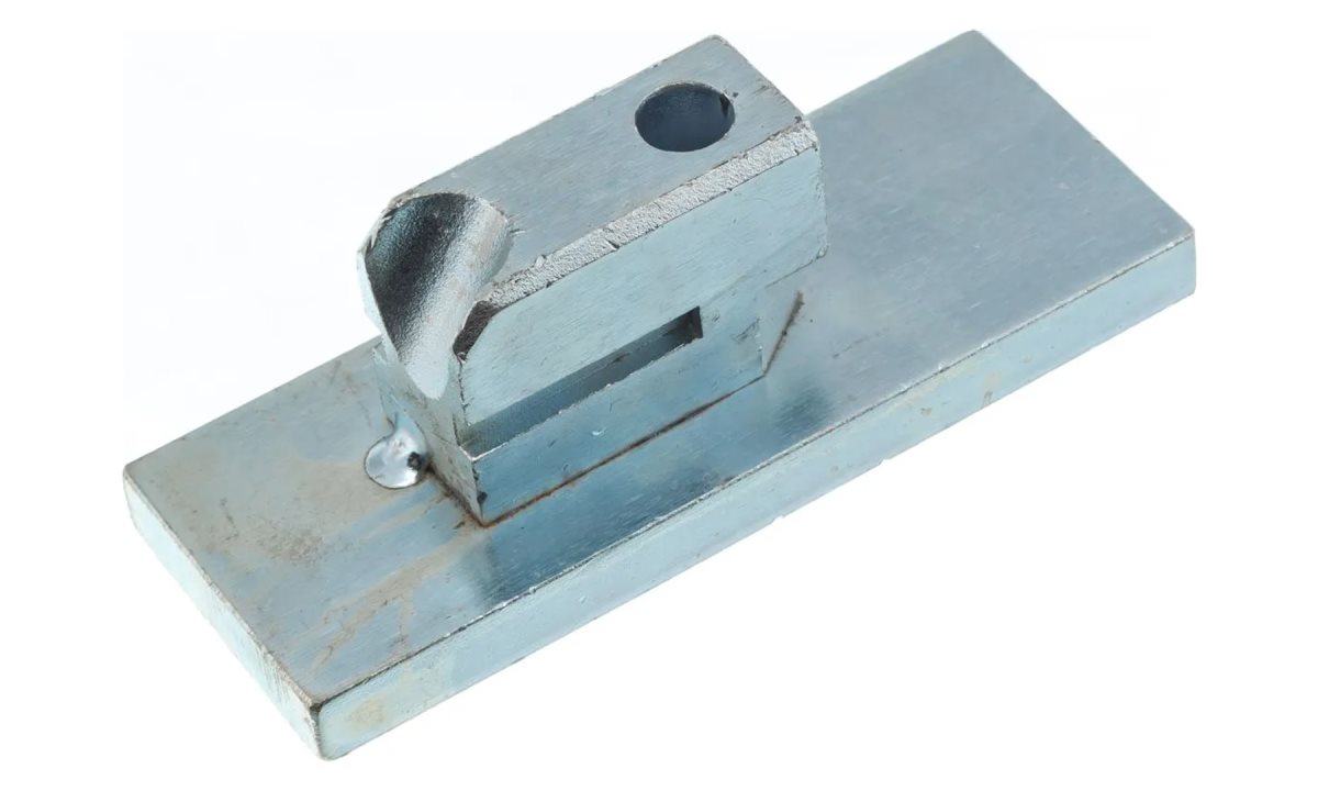  C211012101 салазки (0)