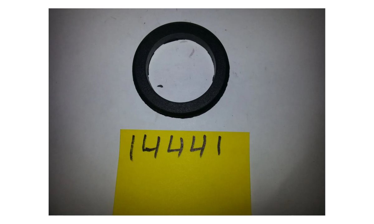  C-01-005-001 Резиновый кожух (0)