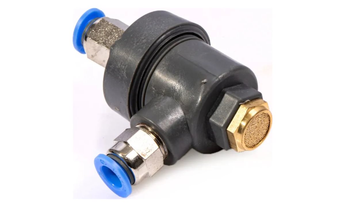  CW-112-209800-0 выпускной клапан отжимного цилиндра (0)