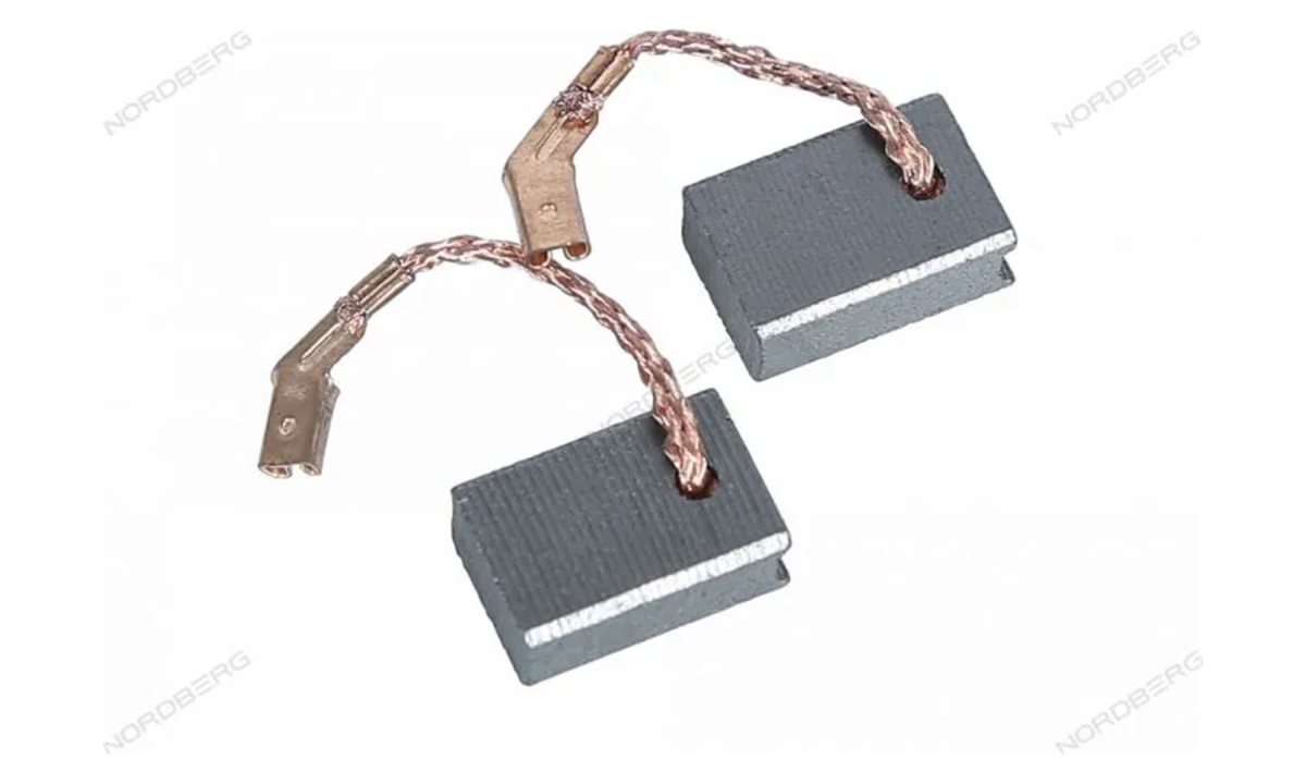  Щетка графитовая для NE211 (2шт/комплект) NE211#№35 (0)