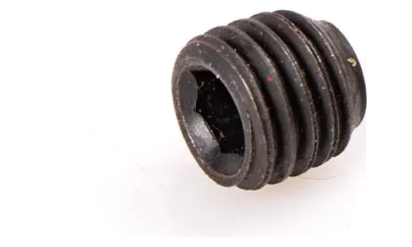 Фиксирующий винт М12 фото